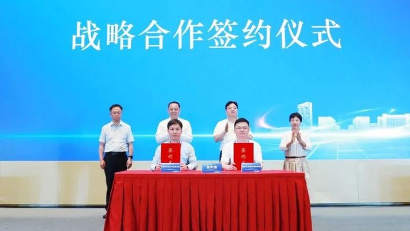 进口塑料原料在上海：如何选择合适的供应商**